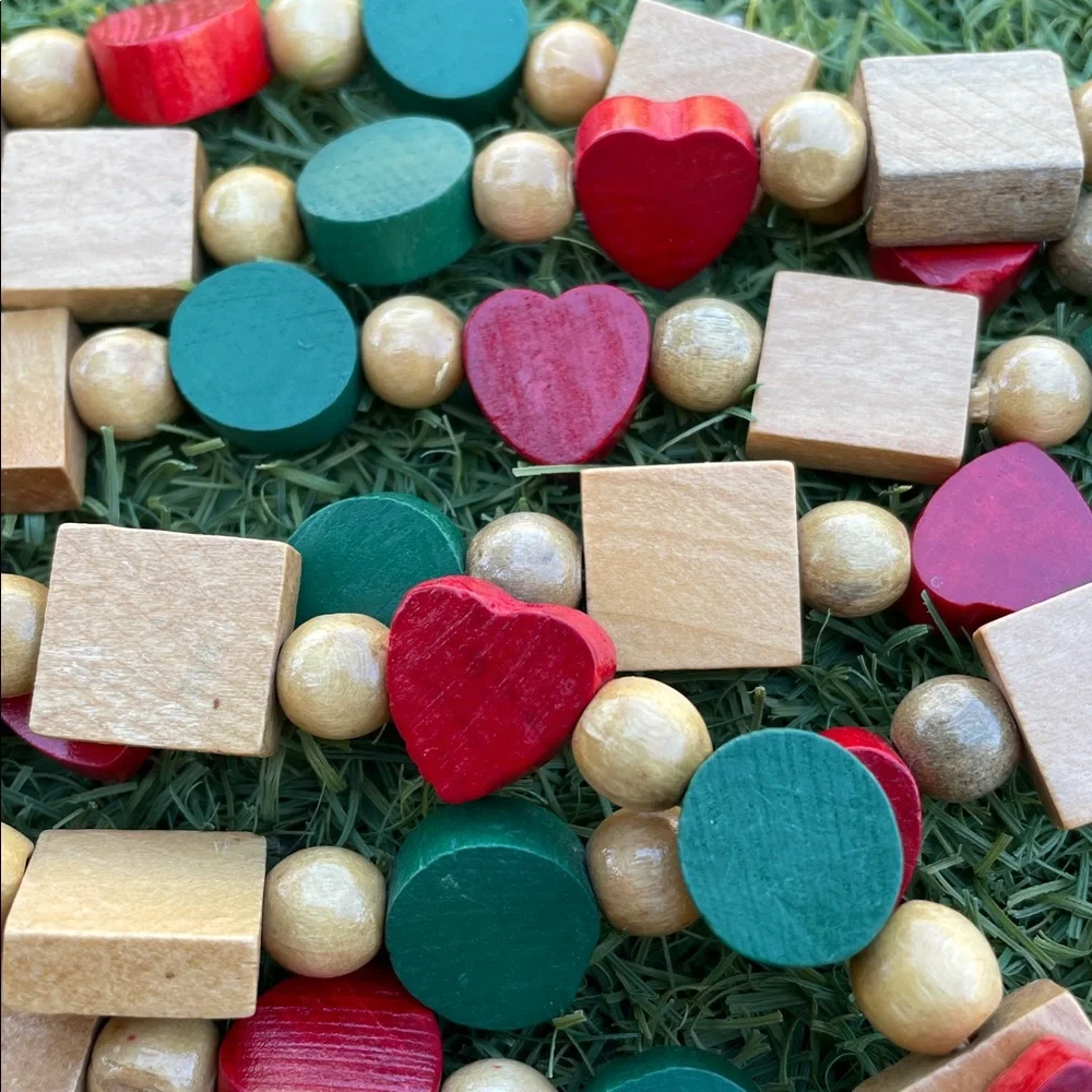 Vintage Wood Holiday Garland